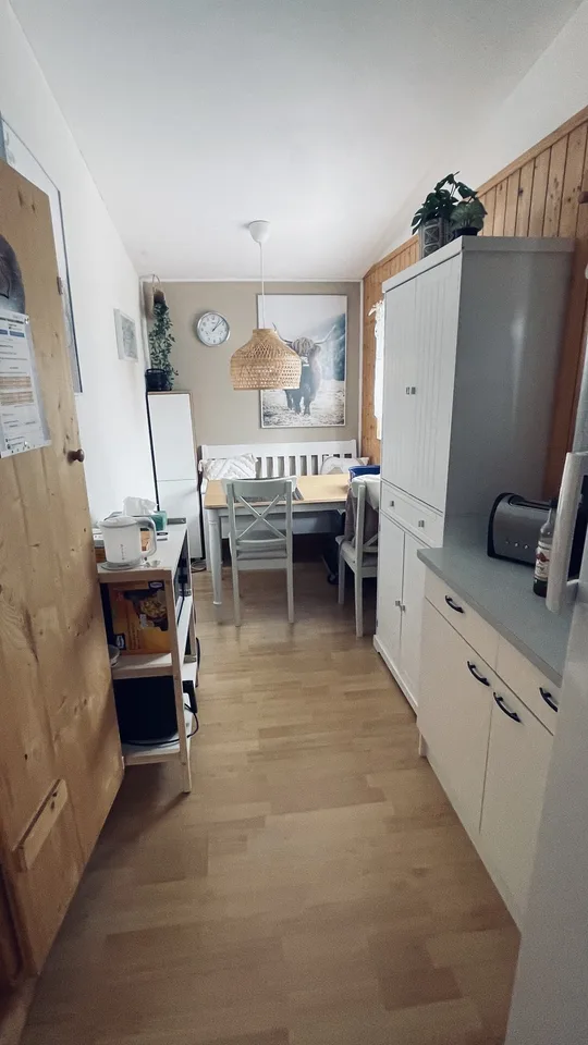 Holzrundumbau Mobilehome auf Camping Bergheim Flumserberg – photo 7 of 12