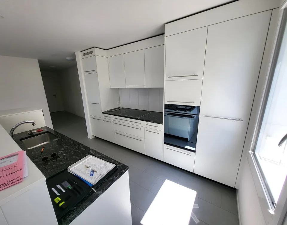 Helle und moderne 3.5 Zimmerwohnung mit Gartensitzplatz zu vermieten