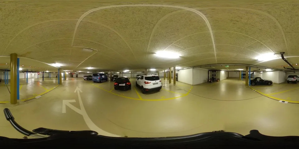 Sichern Sie sich Ihren Garagenstellplatz für Kleinwagen (Smart-Grösse) für nur CHF 140.00 pro Monat! – foto 9 di 9