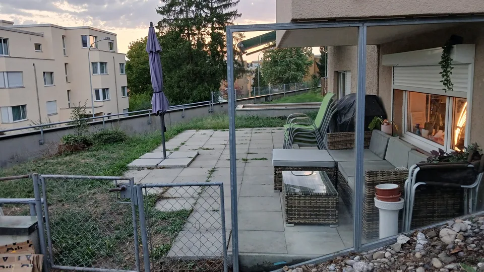02 Zimmer Wohnung