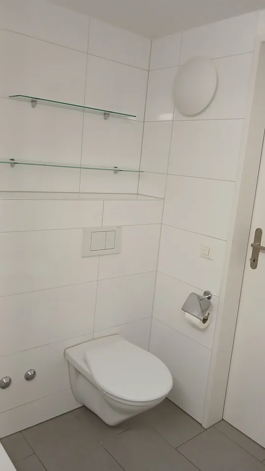 02 Zimmer Wohnung