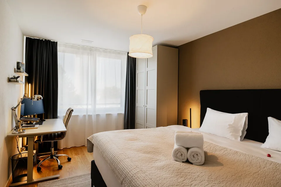 Möblierte Neubauwohnung in Pfäffikon SZ – zentral, modern & flexibel auf Monatsbasis