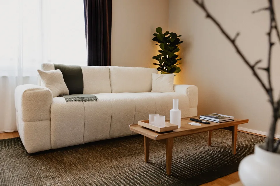 Möblierte Neubauwohnung in Pfäffikon SZ – zentral, modern & flexibel auf Monatsbasis