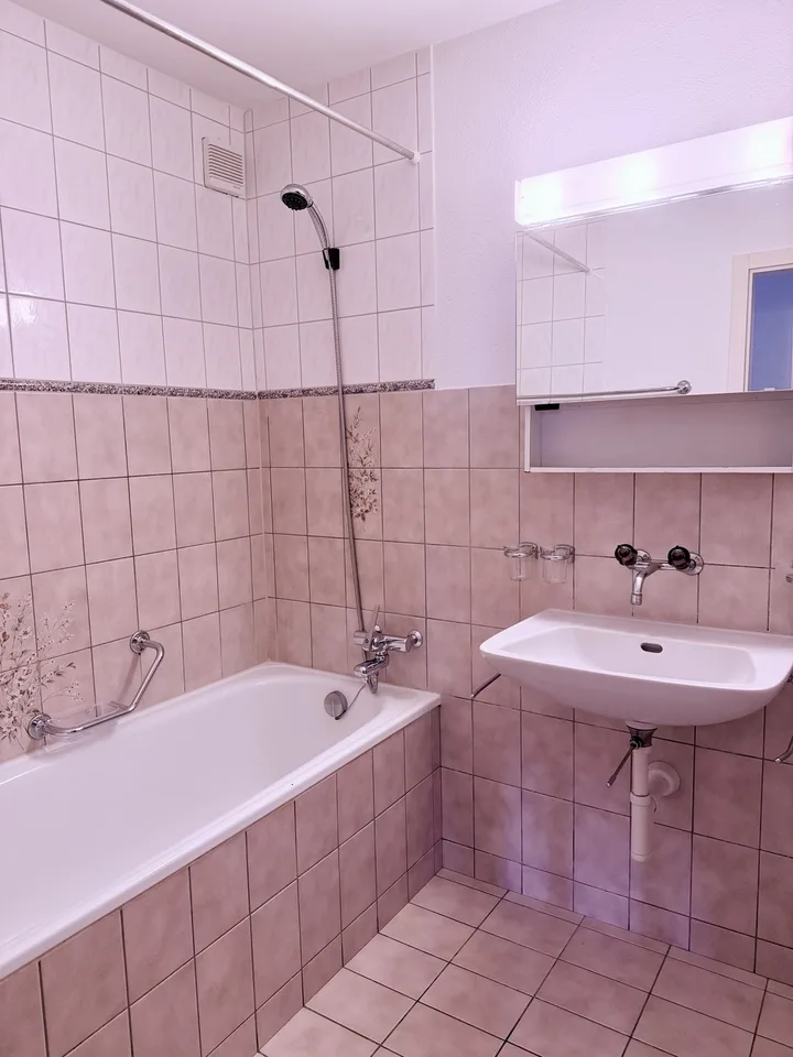 Sonnige, grosszügige 4½-Zimmerwohnung