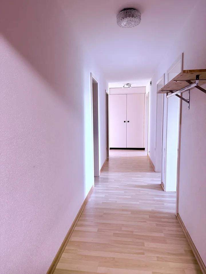Sonnige, grosszügige 4½-Zimmerwohnung