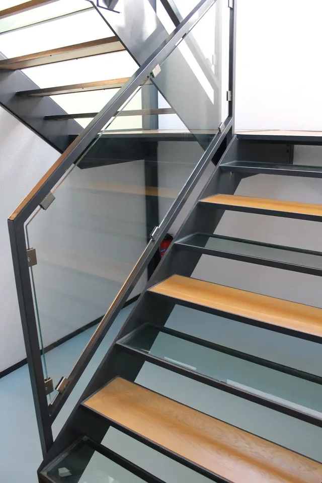 "Grosse Dachwohnung mit Balkon inklusive Galerie in PlusEnergie-Haus"