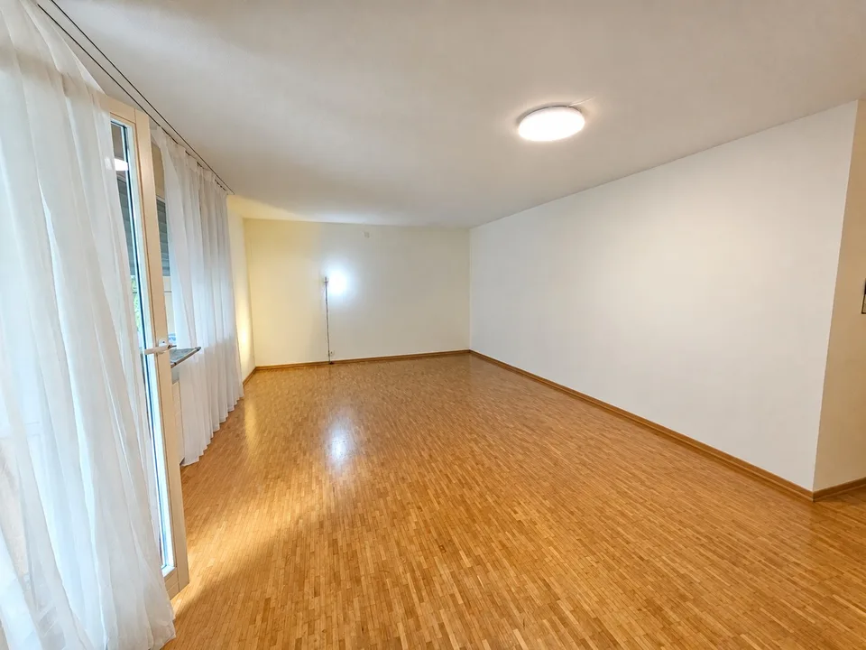 Schöne 3.5 Zimmerwohnung in Pfäffikon ZH