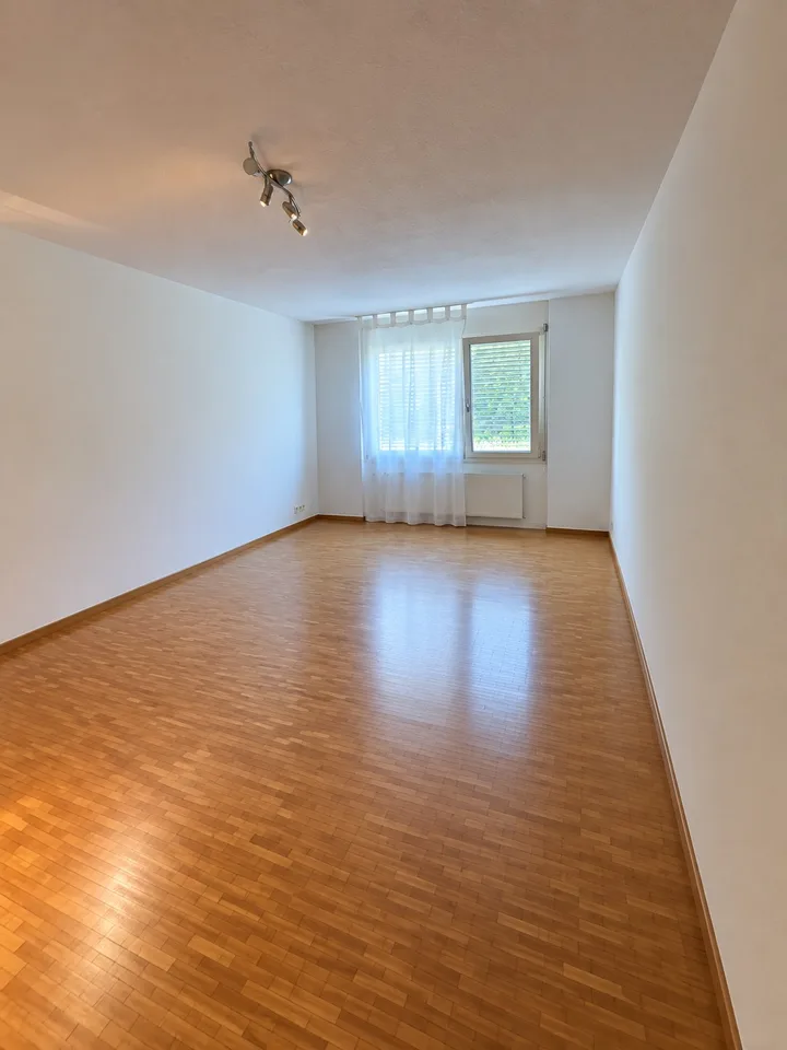 Schöne 3.5 Zimmerwohnung in Pfäffikon ZH