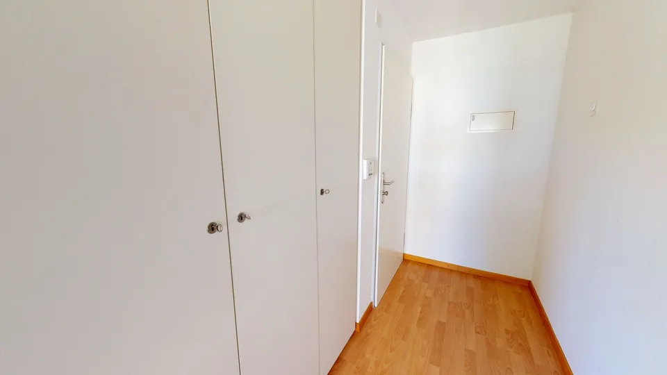 1.5 Zimmer Wohnung mit Seesicht / befristet