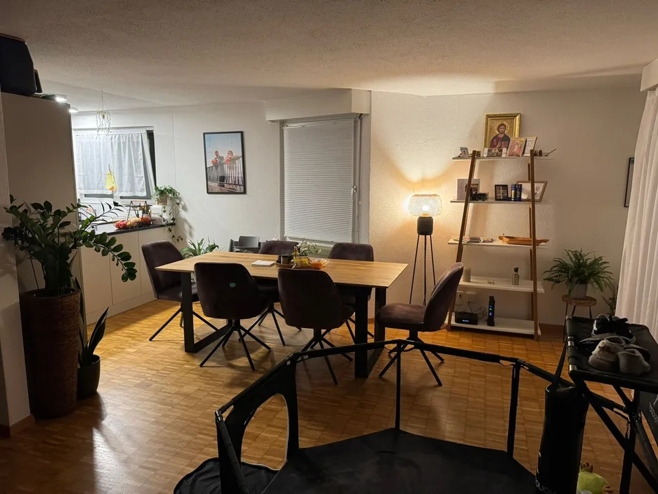 Im Loretscher 8, 7304 Maienfeld - CHF 1’967 inkl. NK pro Monat