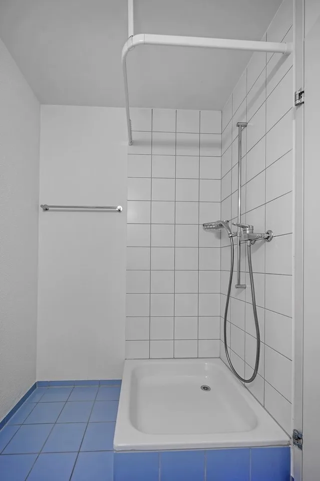 With dishwasher, 2 bathrooms, covered balcony and much more!