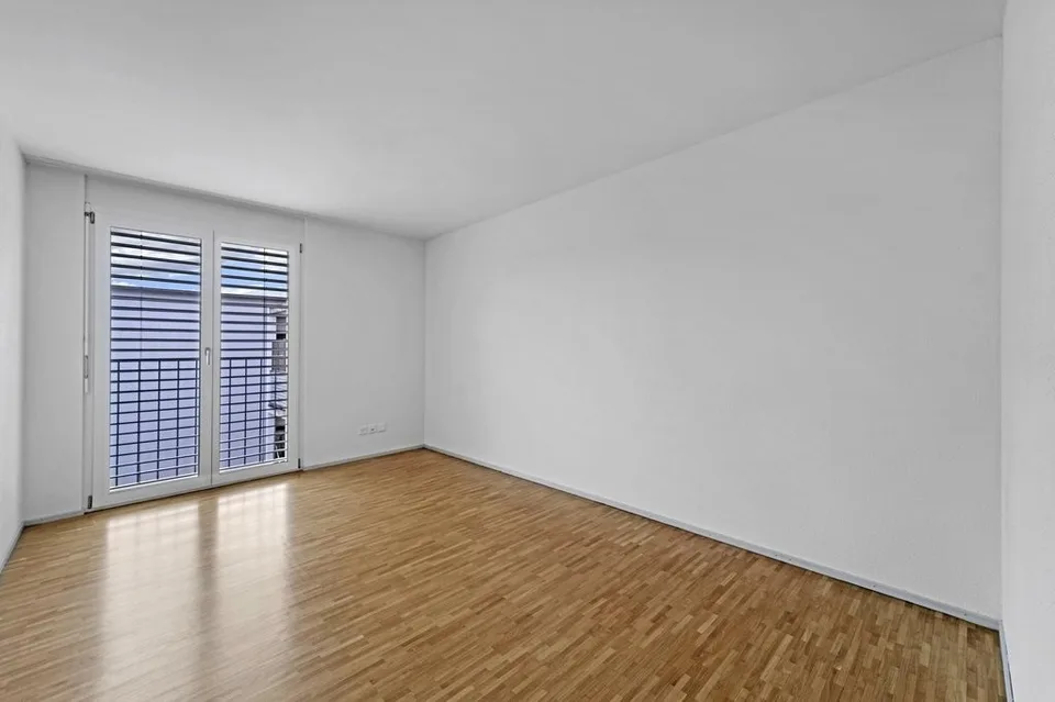 With dishwasher, 2 bathrooms, covered balcony and much more!