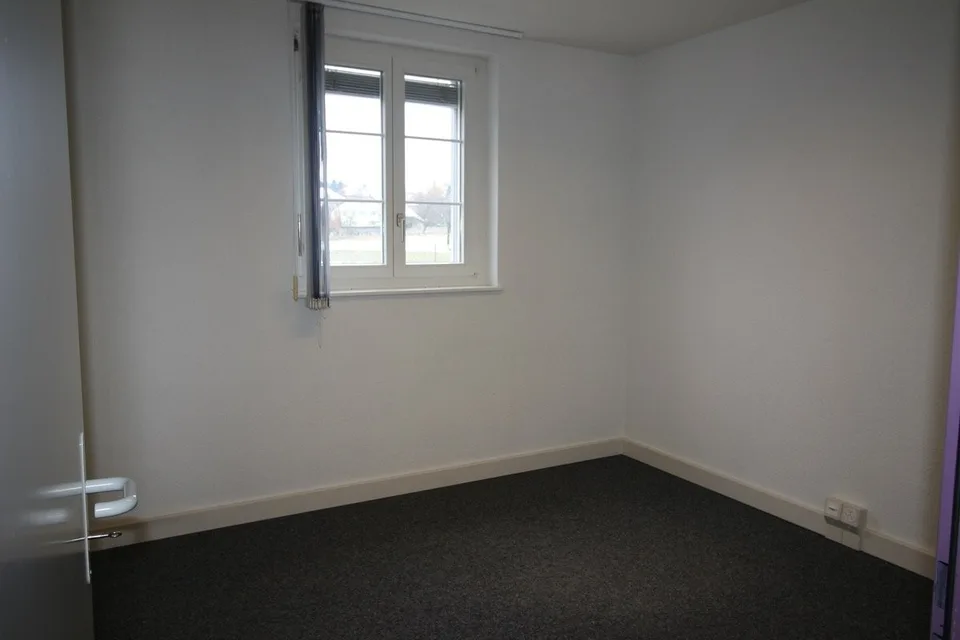 À louer ? Local commercial / bureaux d?environ 80 m² – photo 7 sur 13