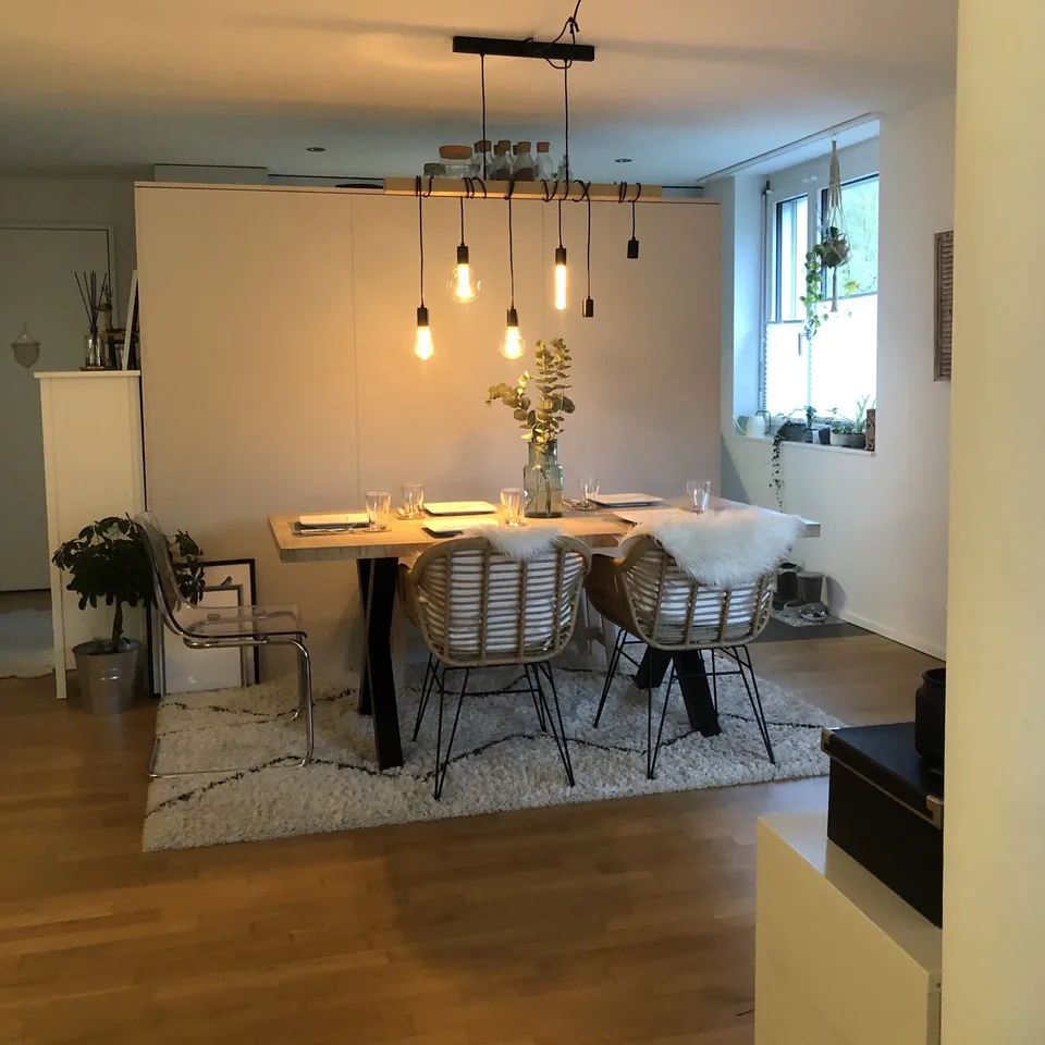 Nachmieter/in für wunderschöne 2.5-Zimmer-Wohnung im EG gesucht