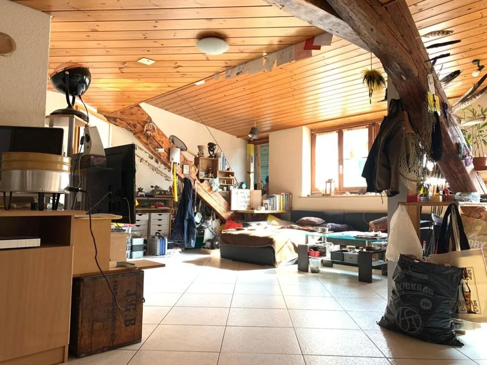 Appartamento in mansarda di 3,5 locali in affitto a "Mühlegässli"