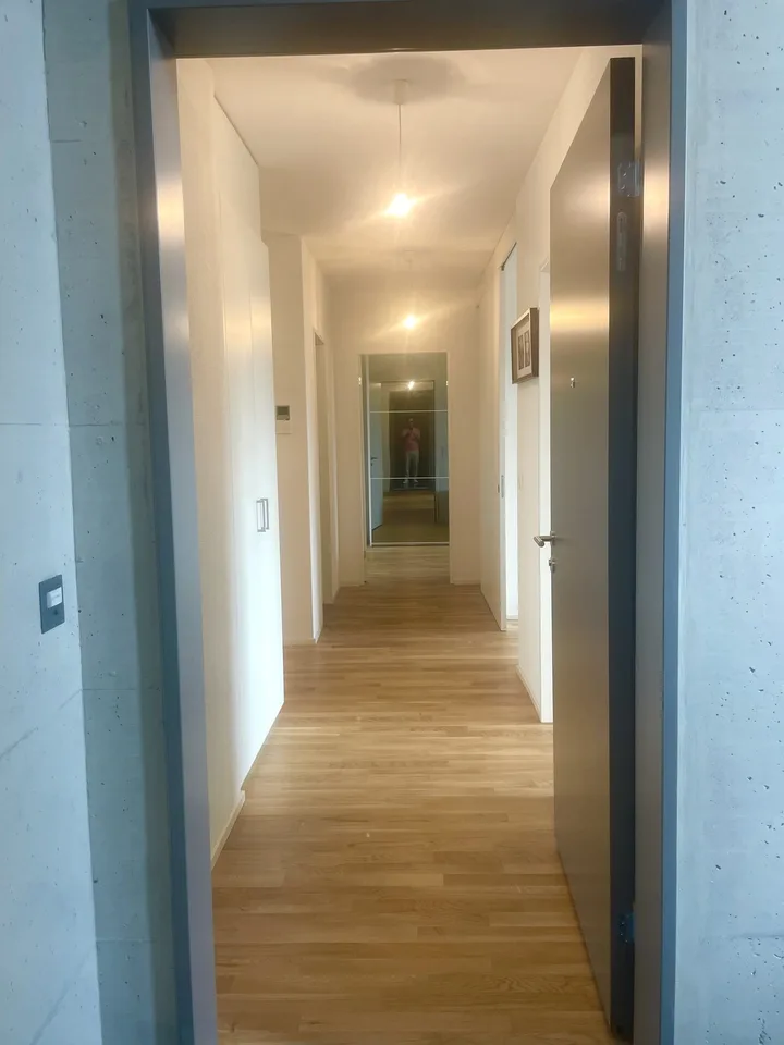 Bright room in a spacious and modern apartment