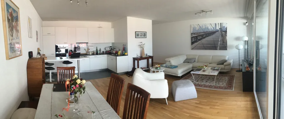 Bright room in a spacious and modern apartment