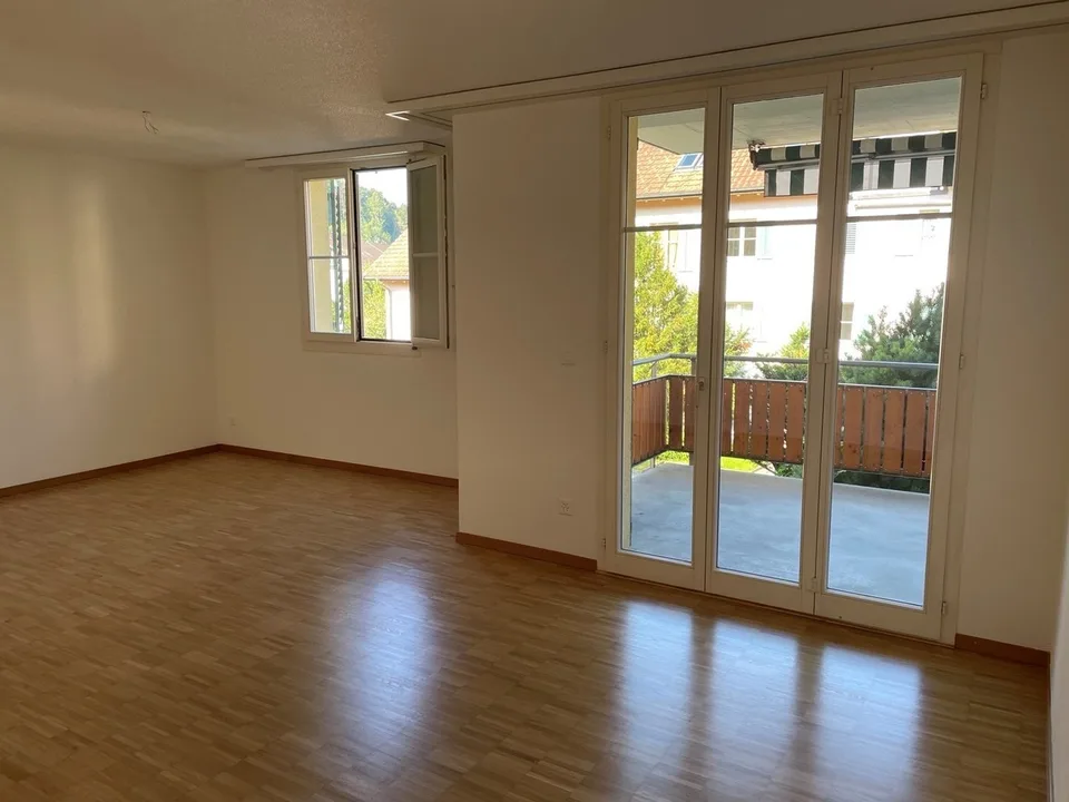 Grosszügige 4.5-Zimmerwohnung an familienfreundlicher Lage