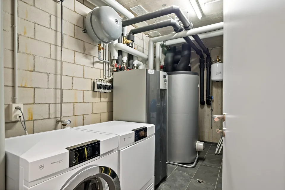 Rooms available in Shared House