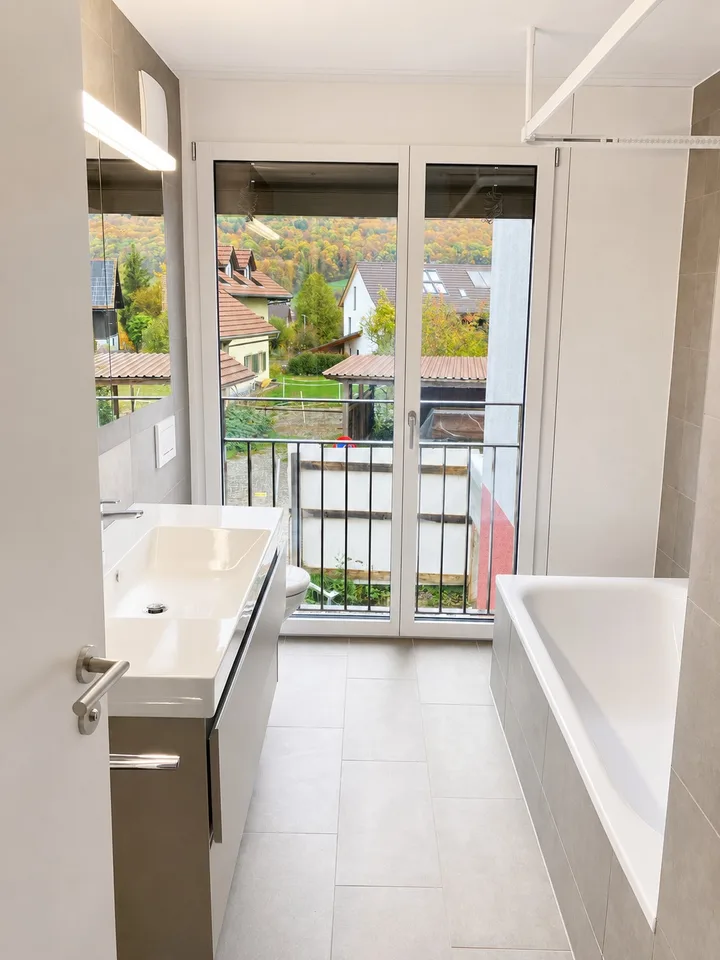 Modern 4.5-Room Apartment with Panoramic Countryside Views, Loggia & EV Parking