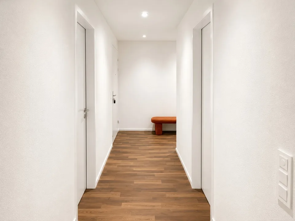 Modern 4.5-Room Apartment with Panoramic Countryside Views, Loggia & EV Parking