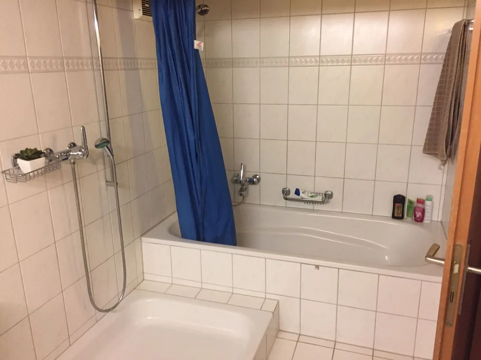 schönes WG-Zimmer