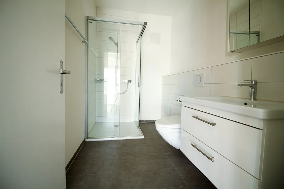 Grosszügige 2.5-Zimmer-Wohnung an der Aare zu vermieten