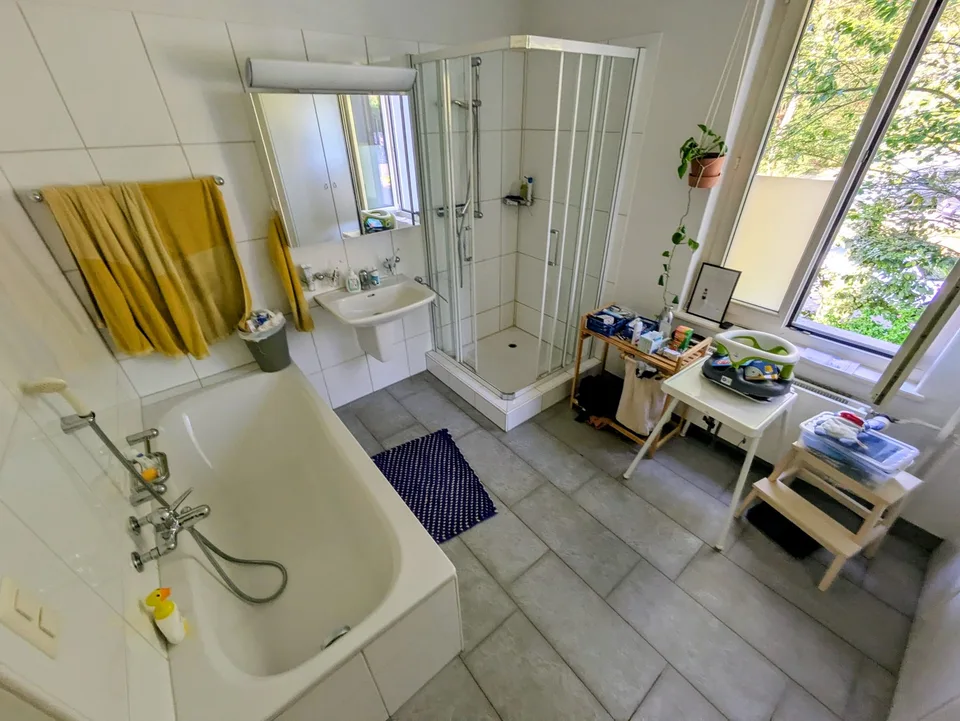 5 Zimmer Doppelhaushälfte