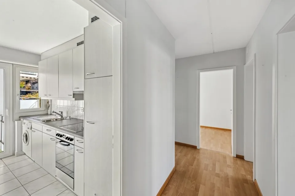Appartement lumineux de 3.0 pièces au 1er étage, dans le centre-ville de Lenzburg