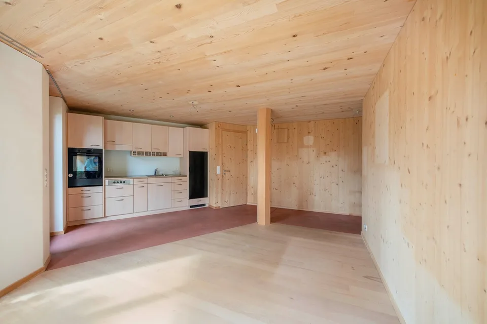 Modernes Wohnhaus mit separater Wohneinheit, Lift, Photovoltaik und viel Flexibilität – Foto 16 von 27