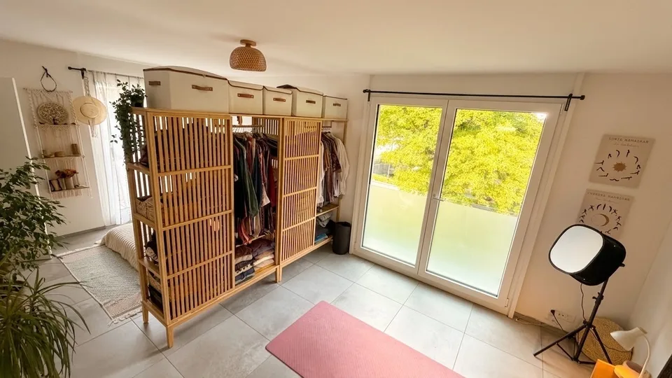 Helle, geräumige Dachwohnung mit grosser Terrasse