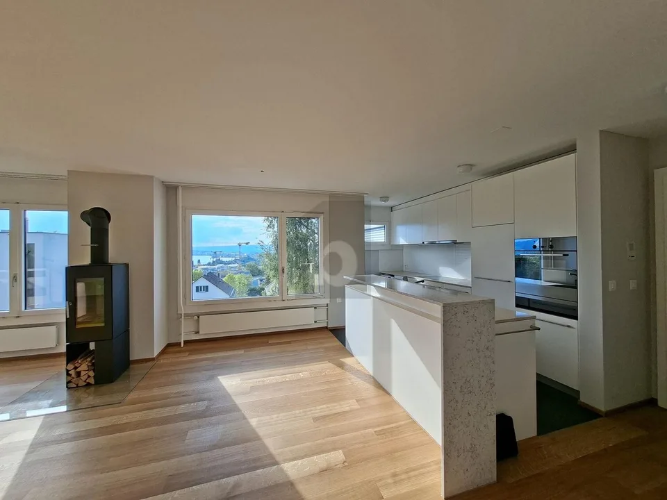 STILVOLL WOHNEN MIT EXKLUSIVEM BLICK