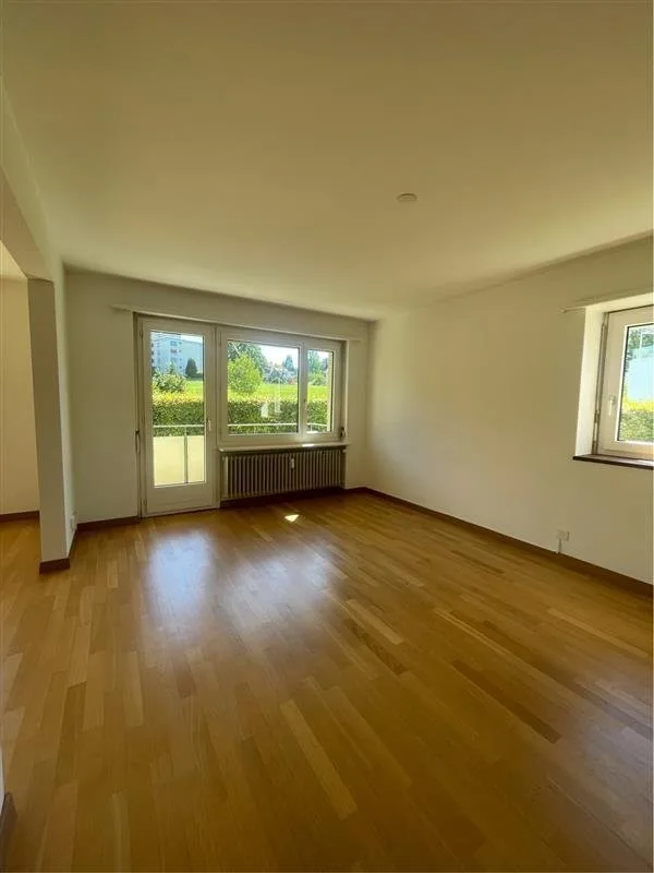 Befristete Wohnung in Zollikerberg!