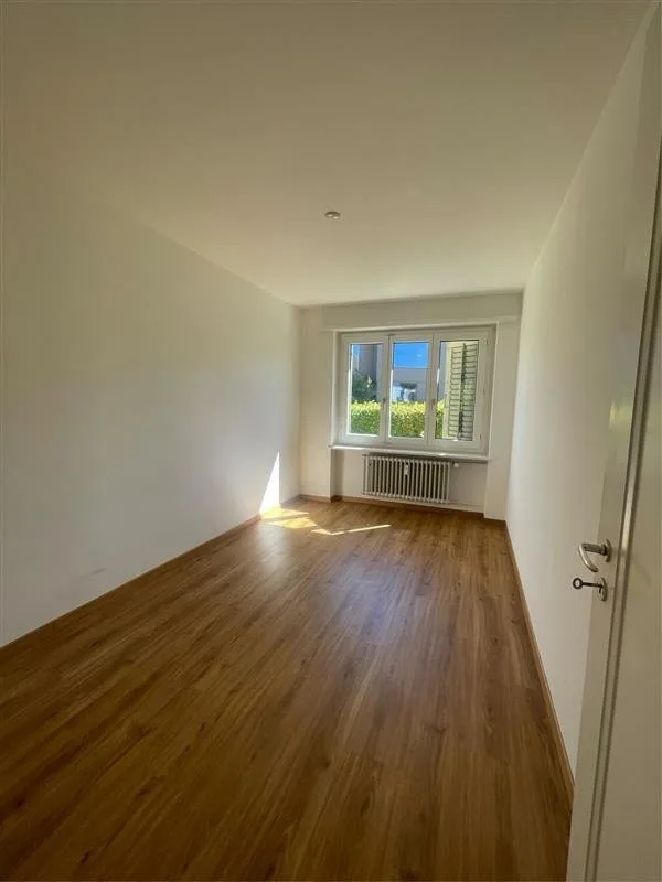 Befristete Wohnung in Zollikerberg!