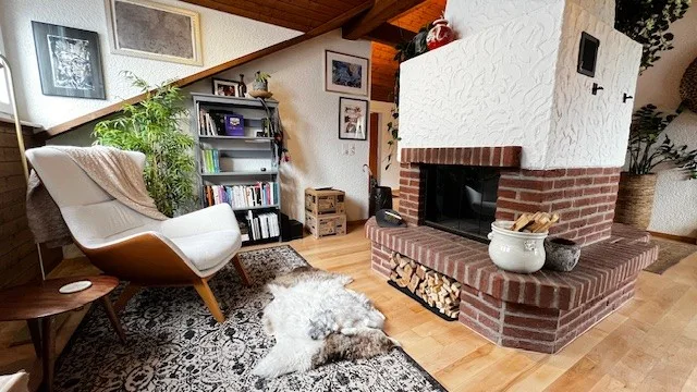 Charming Attic Apartment with Fireplace & Character