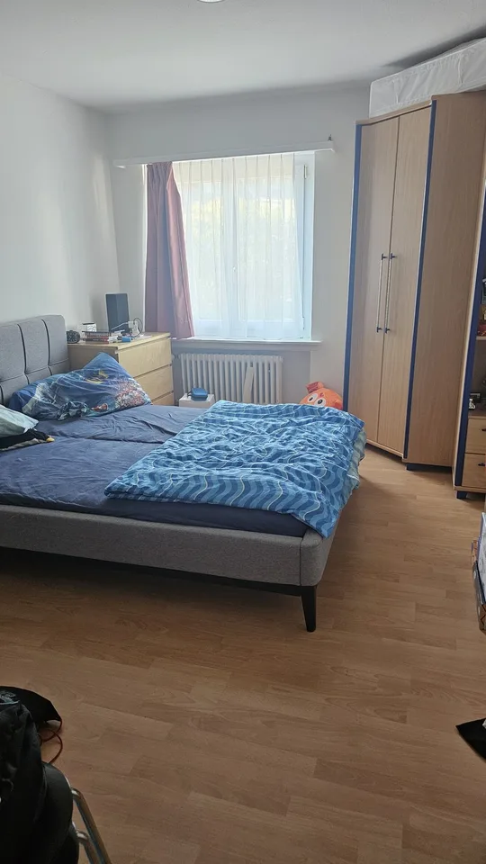 Befristet wohnen mit Seesicht bis ca 12.2028! Sonnige 4-Zimmer-Wohnung in Käpfnach