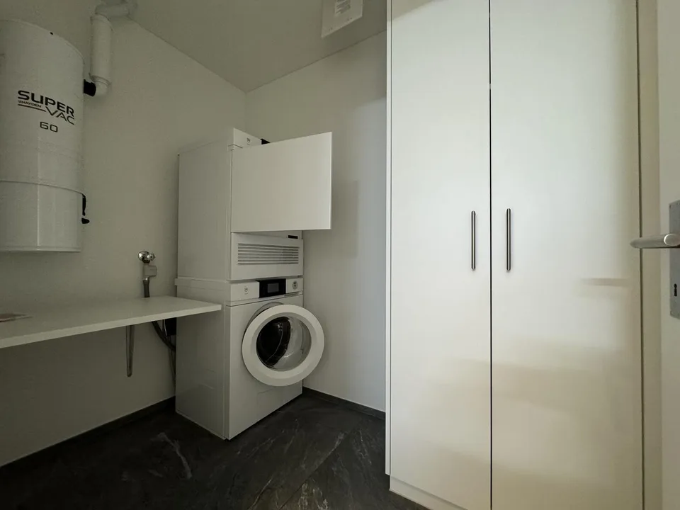 Moderne 5.5-Zimmerwohnung mit 33.5 m² Balkon – grosszügiges Wohnen in Schongau 148 m² Wohnfläche | 33.5 m² Balkon | Ländlich & modern