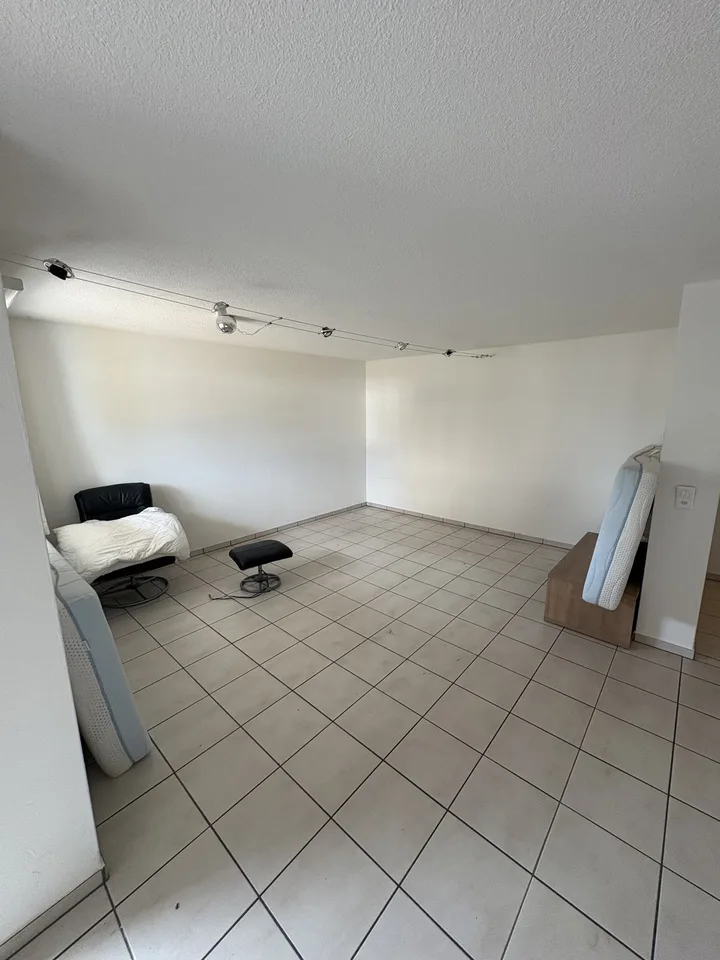 Rickenstrasse 6, 8732 Neuhaus - CHF 1’101 inkl. NK pro Monat