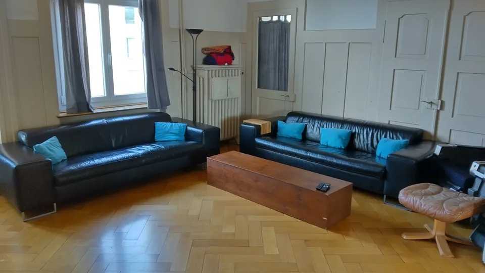 WG in alter Industriellenvilla
