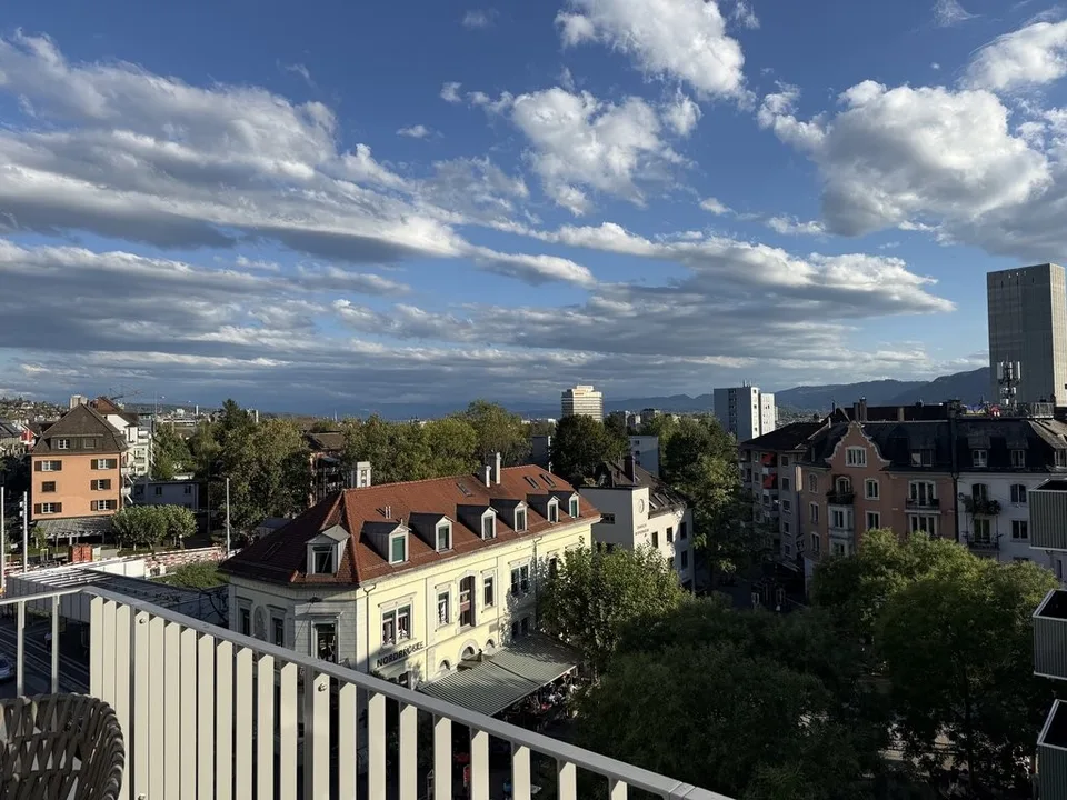 Helle möblierte 2.5-Zimmerwohnung mit Weitsicht in Zürich-Wipkingen – Foto 7 von 7
