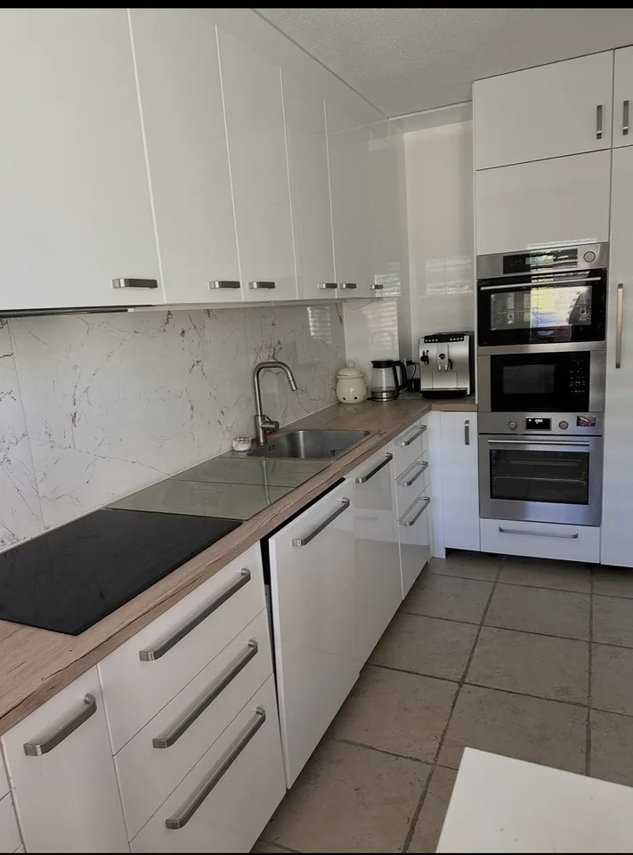 Nachmieter gesucht: Traumhafte 5.5-Zimmer-Wohnung (165 m²) mit Garten & Garage in Birmensdorf ZH