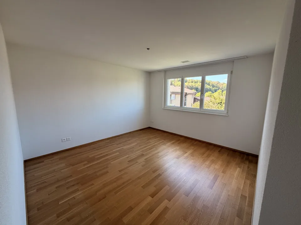 Grosszügige 4.5-Zimmerwohnung in Ostermundigen