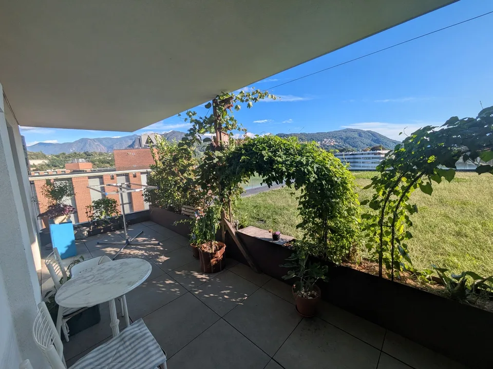 Appartamento con grande terrazza-giardino – primo mese gratuito