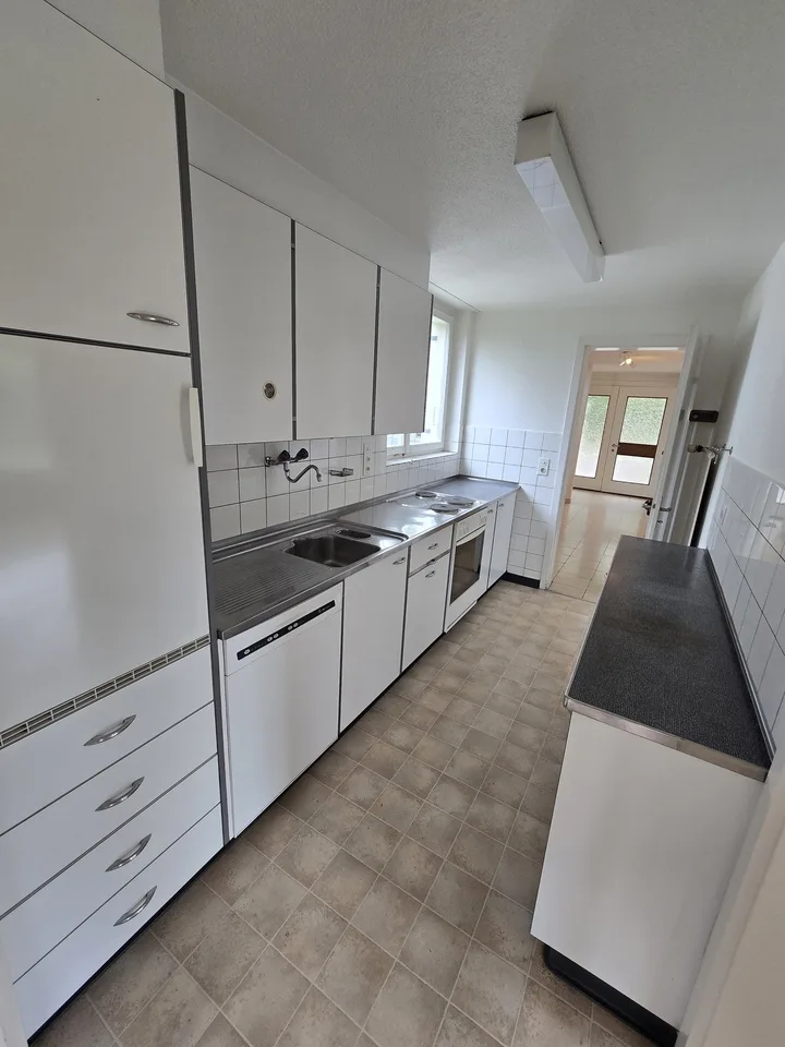 Freistehendes 6.5-Zimmer-Einfamilienhaus mit grossem Garten