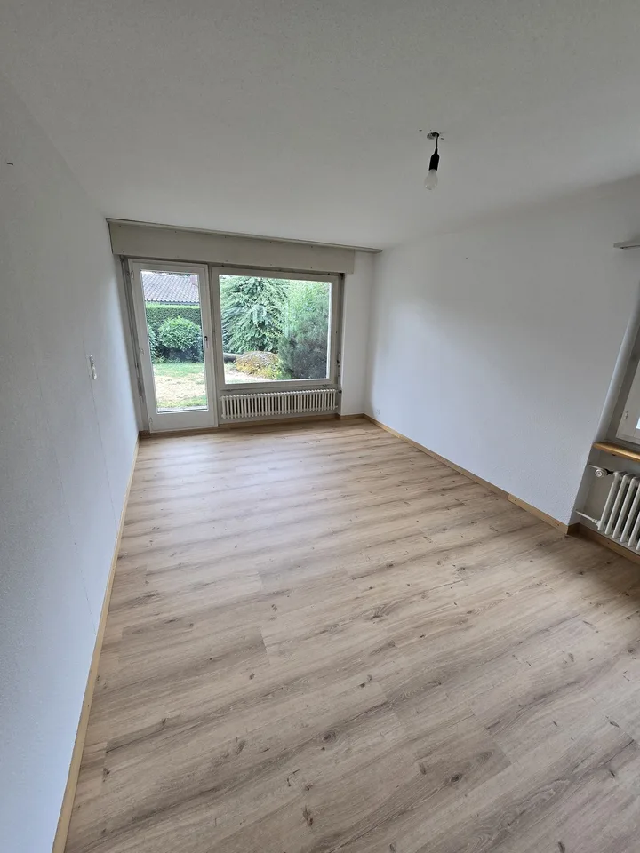 Freistehendes 6.5-Zimmer-Einfamilienhaus mit grossem Garten