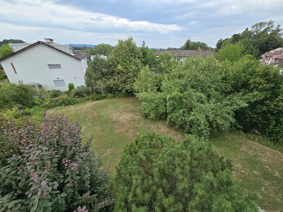 Freistehendes 6.5-Zimmer-Einfamilienhaus mit grossem Garten