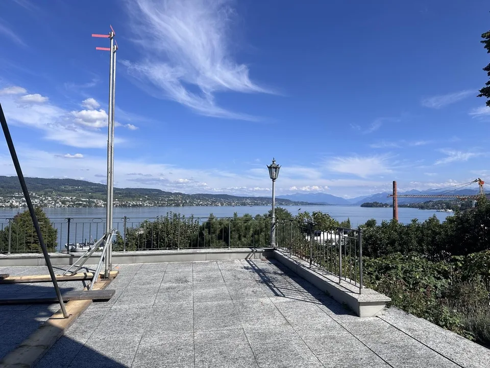 Marvelous lake view! Furnished single rooms in a shared Villa in Horgen ZH!