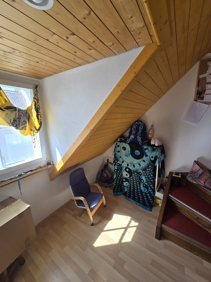 Charmante 3.5 Zimmerwohnung in der nähe zum See