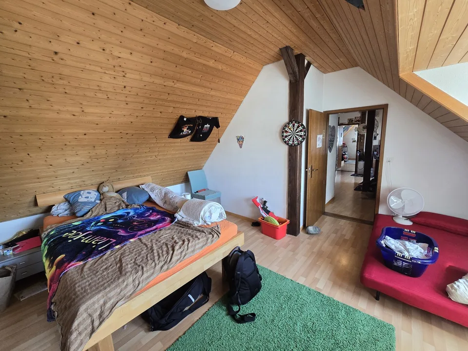 Charmante 3.5 Zimmerwohnung in der nähe zum See