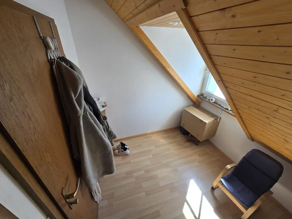 Charmante 3.5 Zimmerwohnung in der nähe zum See